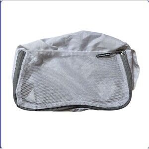 The Container Store Travel Organizer White Zip Mesh Nylon Storage Packable Bag